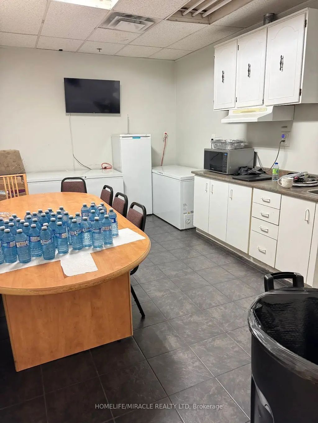 1700 Sismet Road, Mississauga