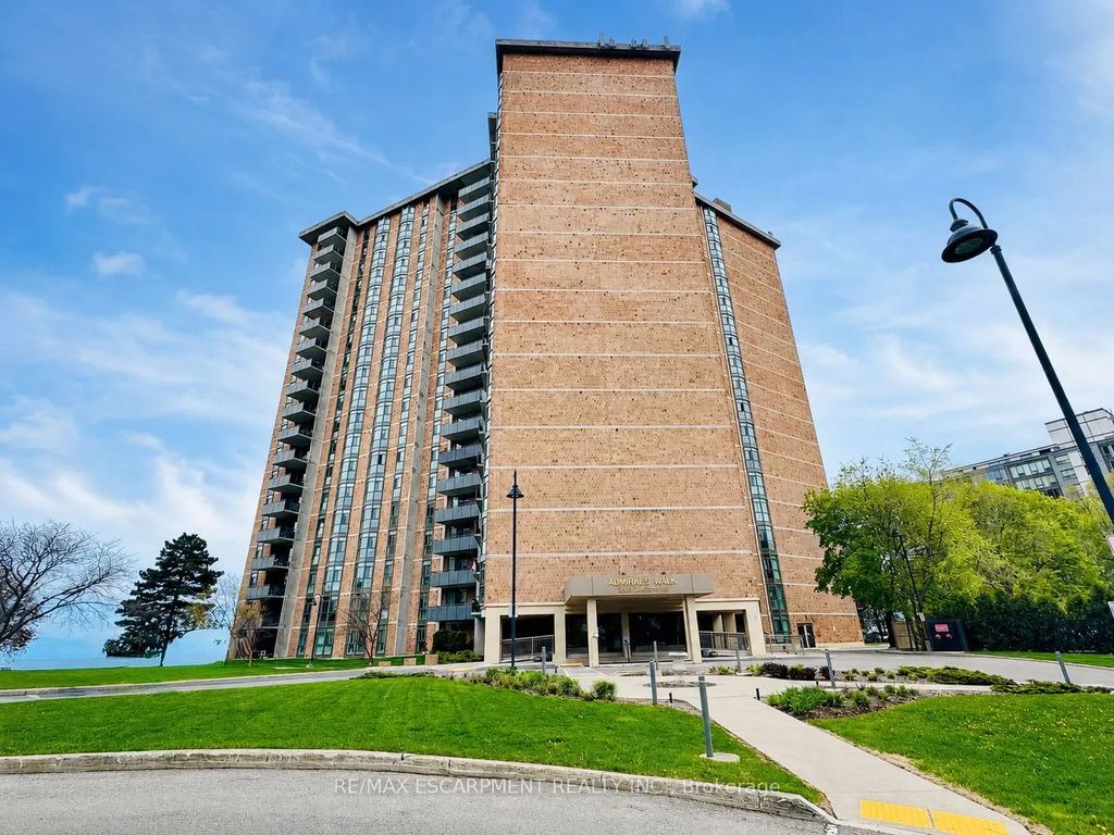5250 Lakeshore Road 602, Burlington