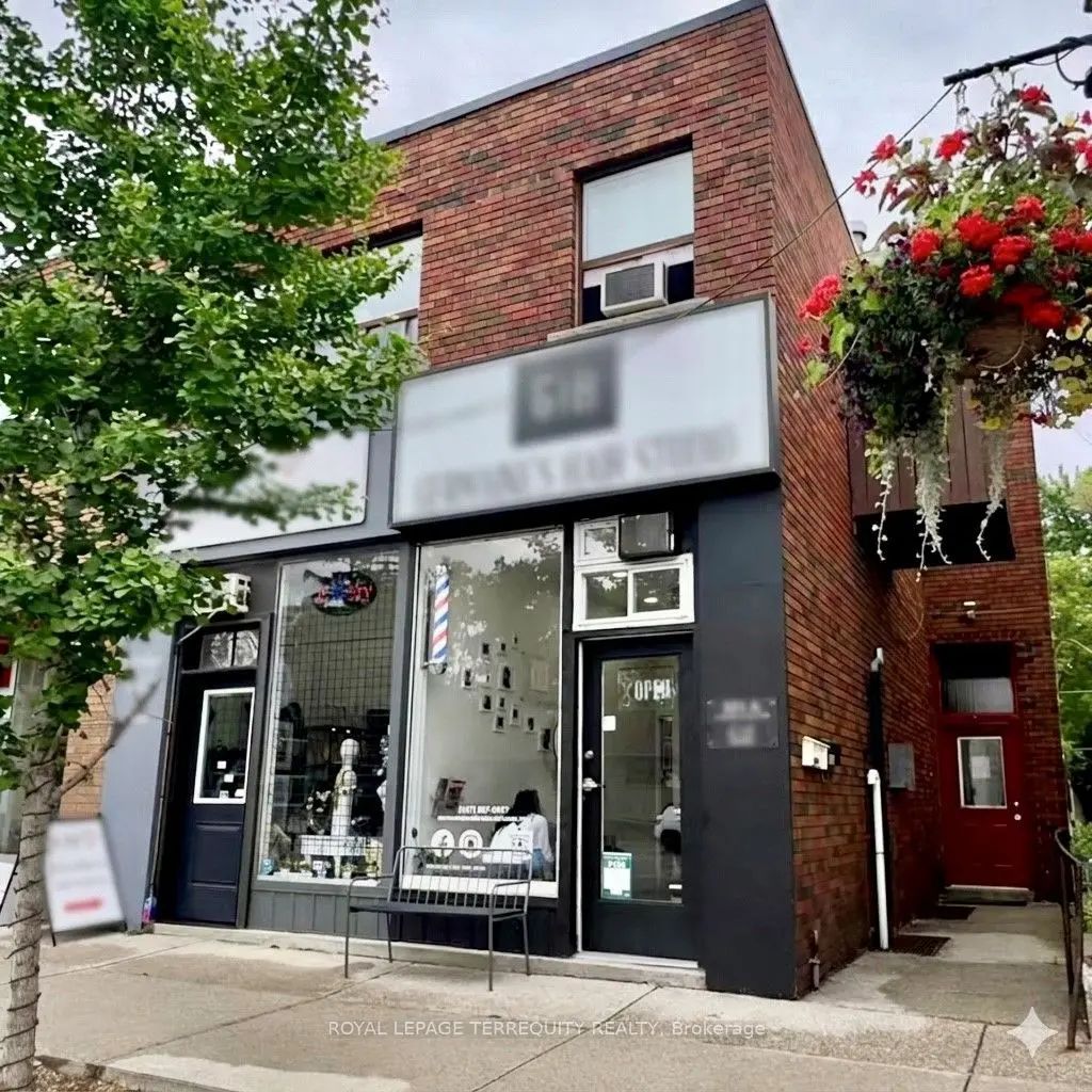 321 Lakeshore Road E, Mississauga