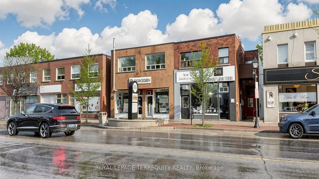 321 Lakeshore Road E, Mississauga