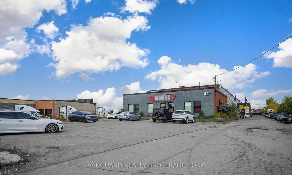 42 Stafford Drive, Brampton