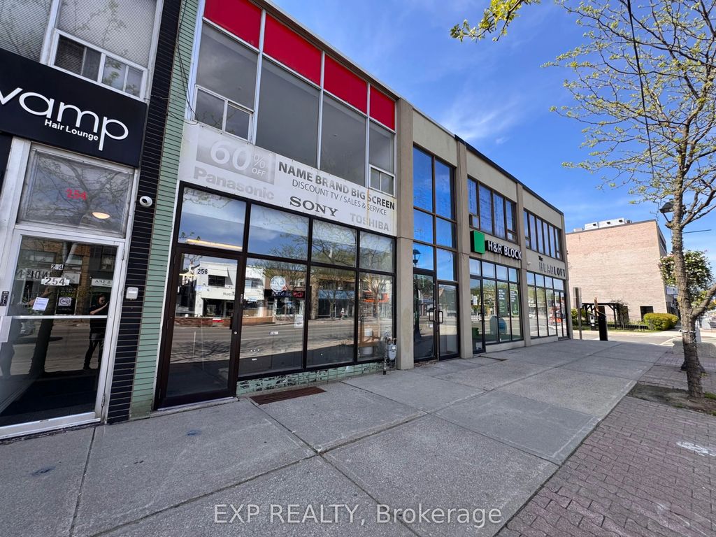 256 Lakeshore Road E 1, Mississauga
