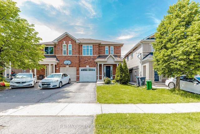 28 Rivermere Court, Brampton