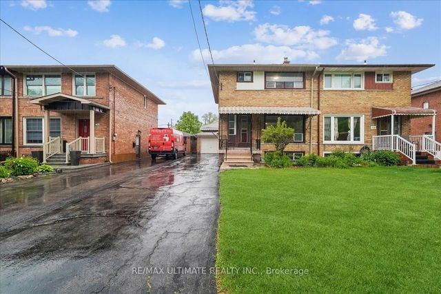 12 Thurodale Avenue, Toronto W04