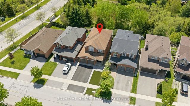 182 Mowat Crescent, Halton Hills