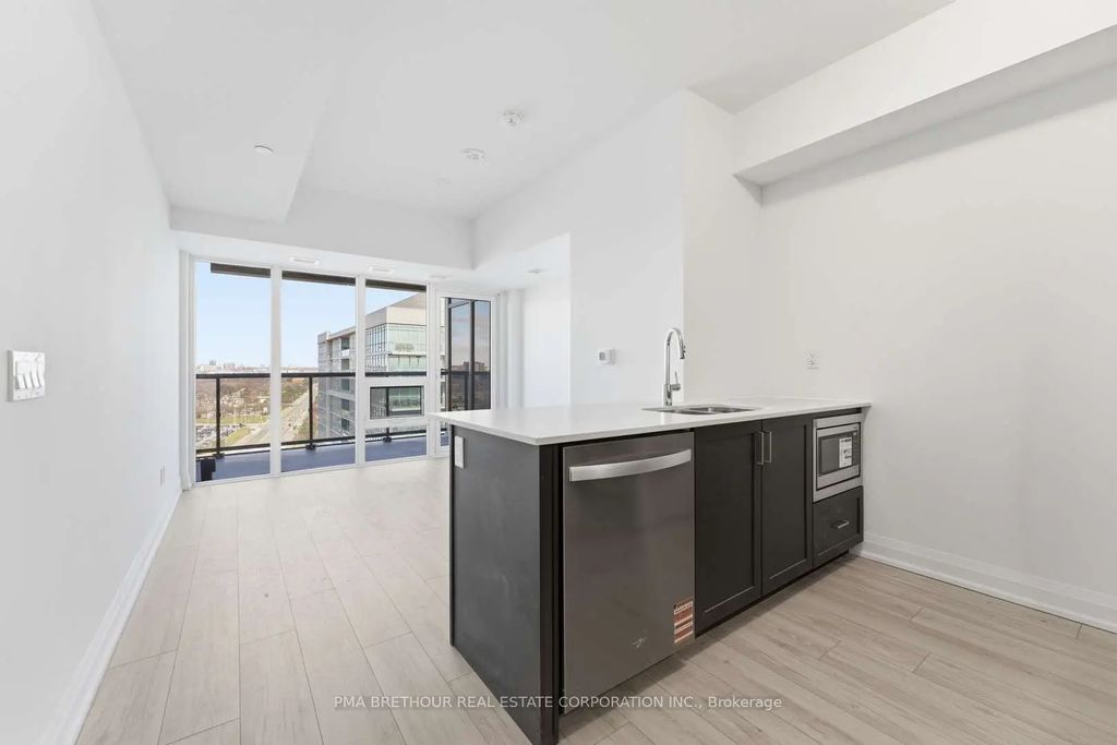 1035 Southdown Road 1812, Mississauga