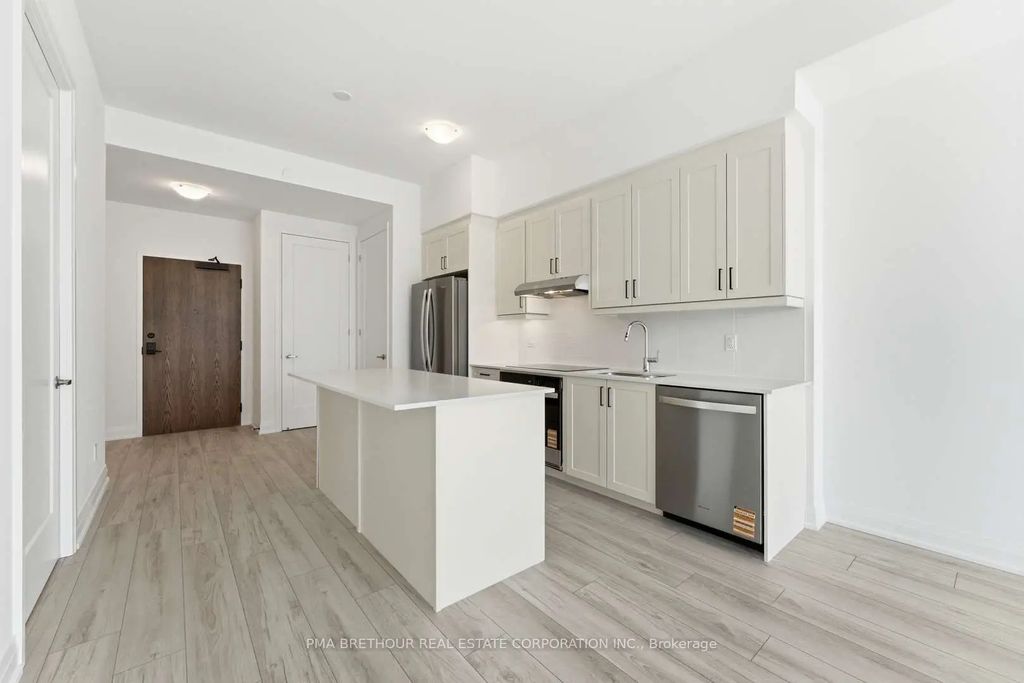 1035 Southdown Road 105, Mississauga