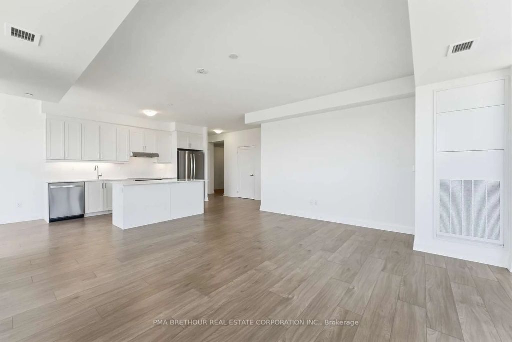 1035 Southdown Road 1809, Mississauga