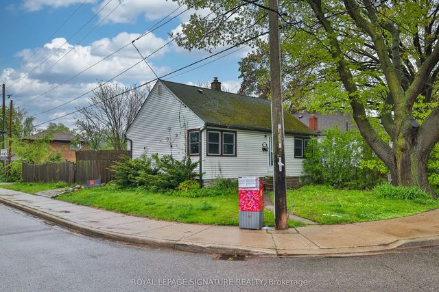 178 Angelene Street, Mississauga
