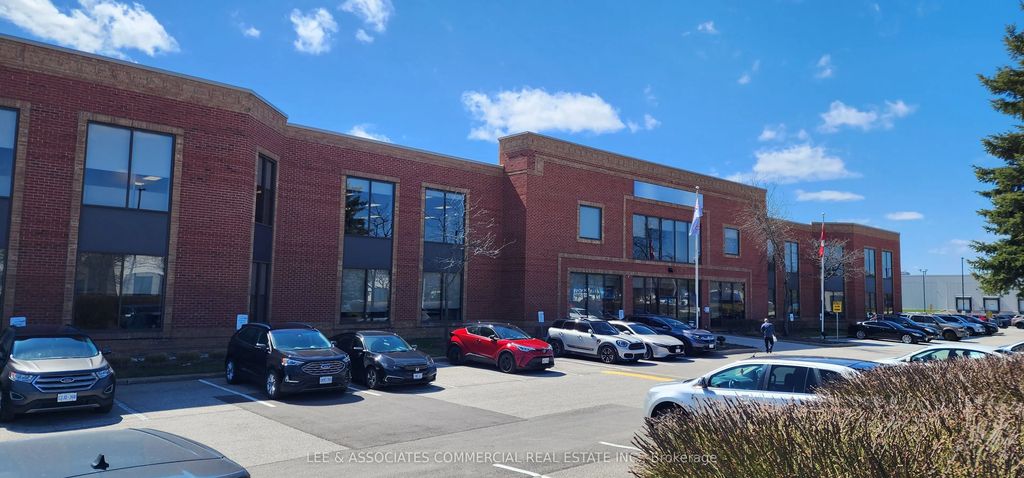 5860 Chedworth Way, Mississauga