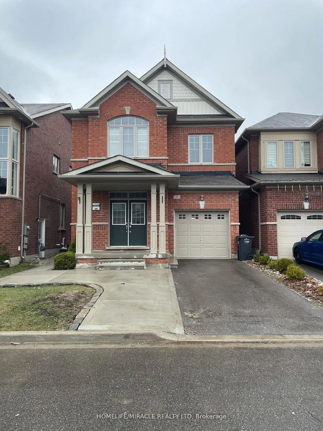 9 Humberstone Crescent, Brampton