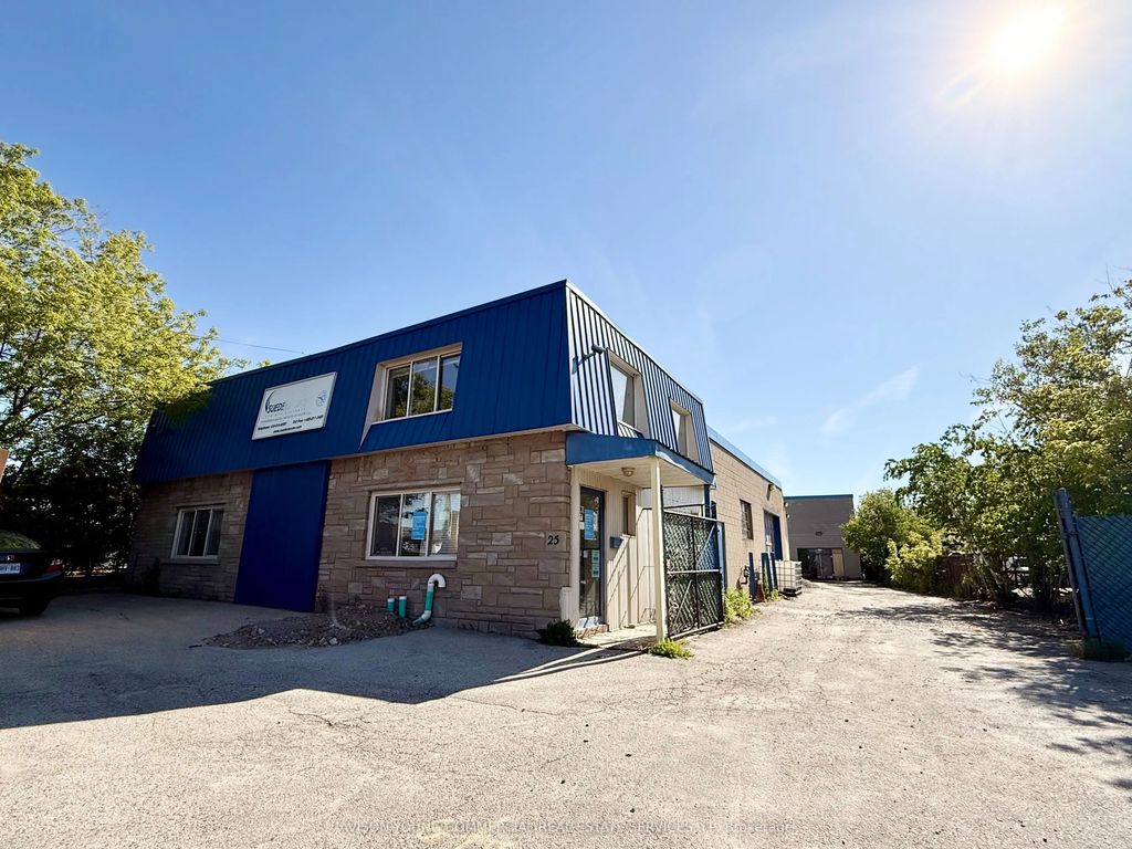 23-25 Connie Street, Toronto W04