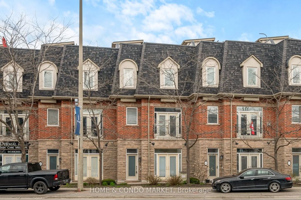 194 Lakeshore Road W 3, Mississauga