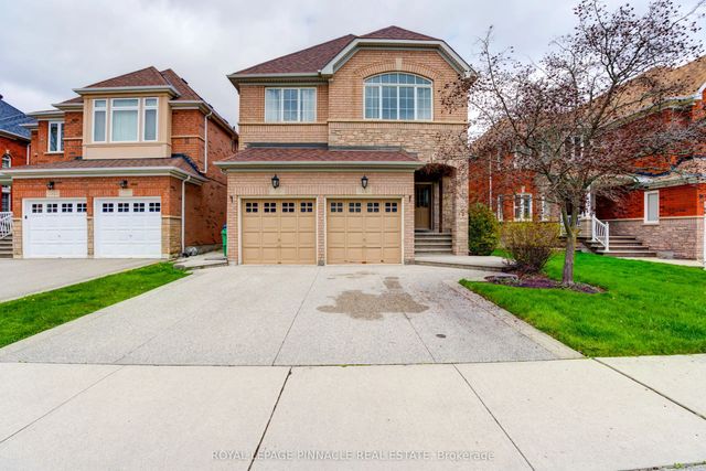 5921 Summerside Drive, Mississauga