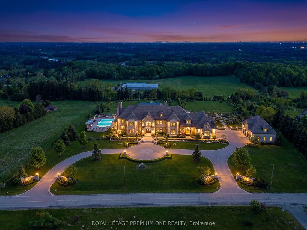 10375 Old Church Road, Caledon