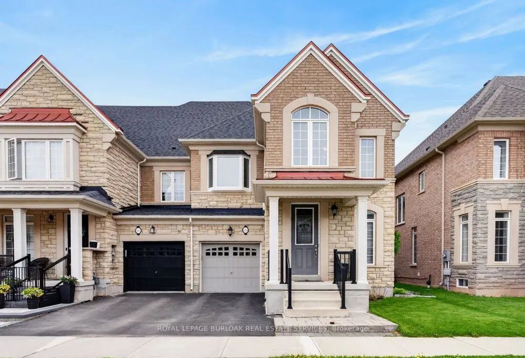 523 Terrace Way, Oakville