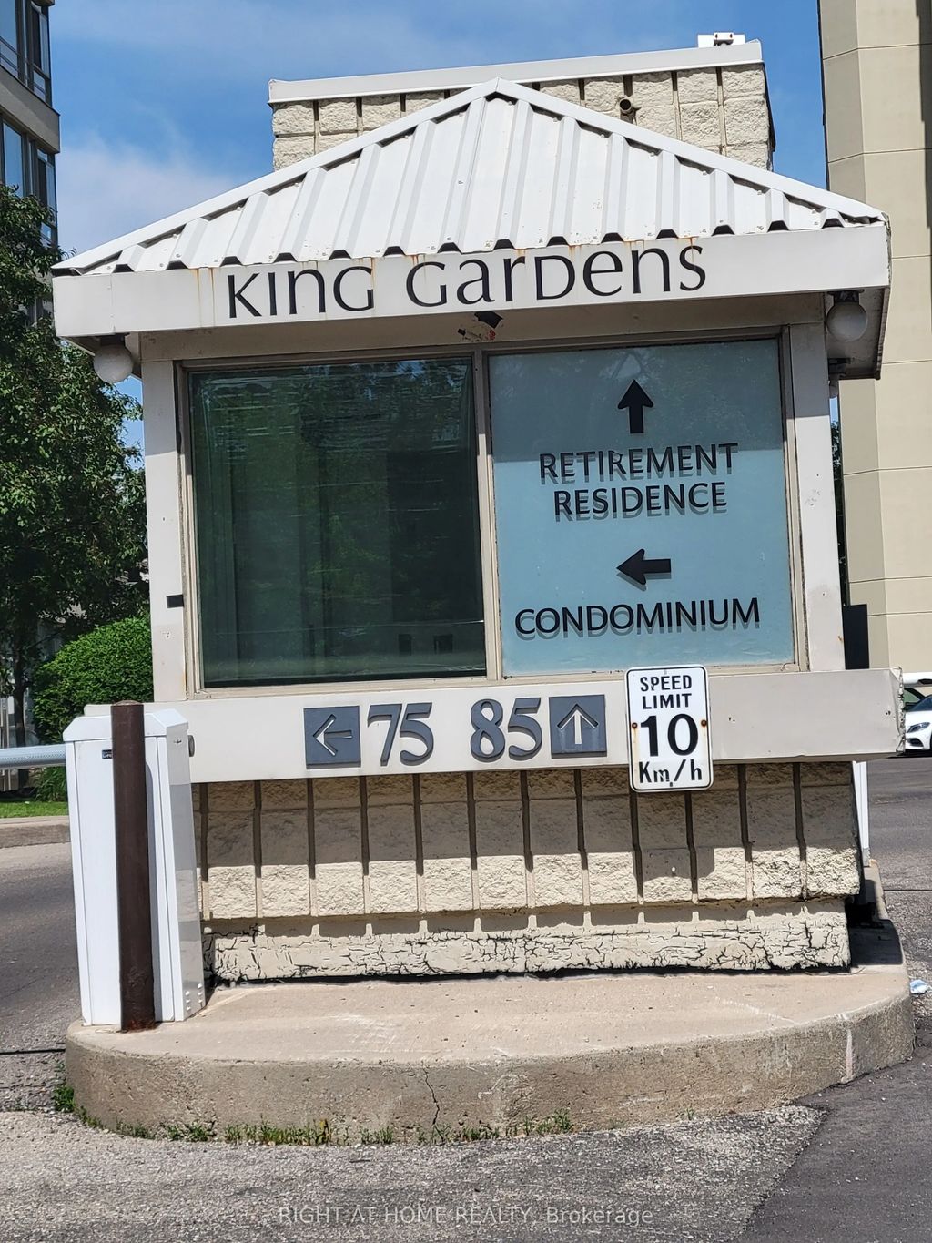 75 King Street E Ph2, Mississauga