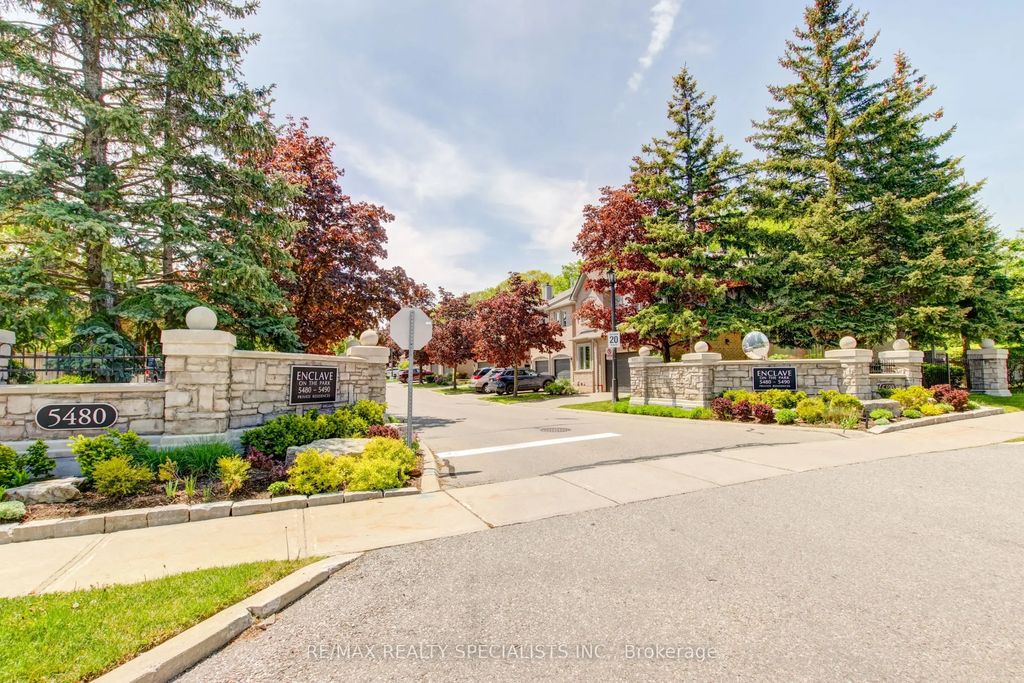 5480 Glen Erin Drive 66, Mississauga