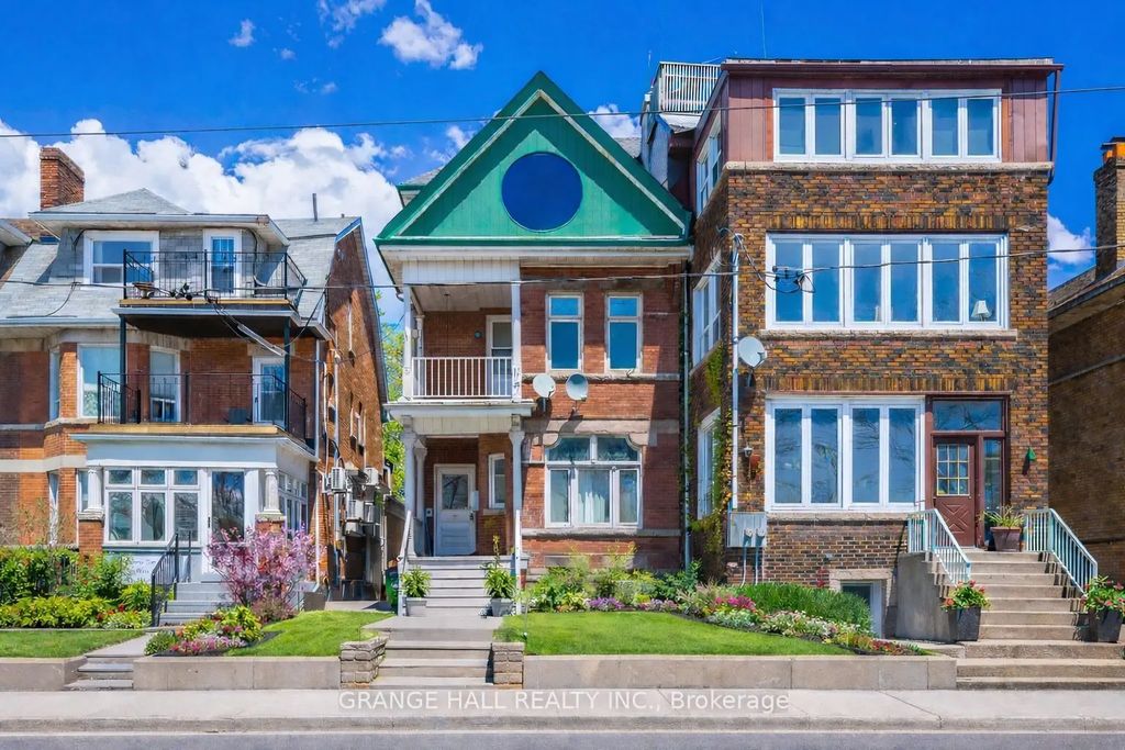 1544 King Street W, Toronto W01