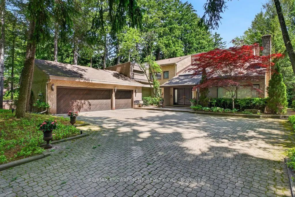 277 Shoreacres Road, Burlington