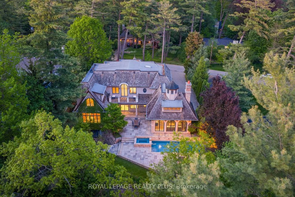 1476 Carmen Drive, Mississauga