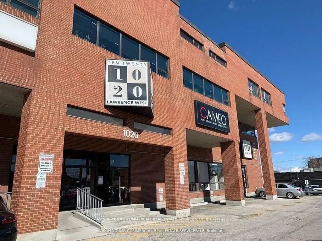 1020 Lawrence Avenue W 302, Toronto W04
