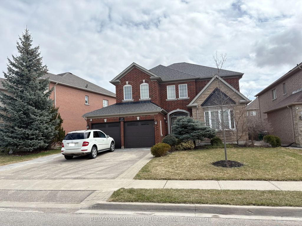 60 Saint Hubert Drive, Brampton