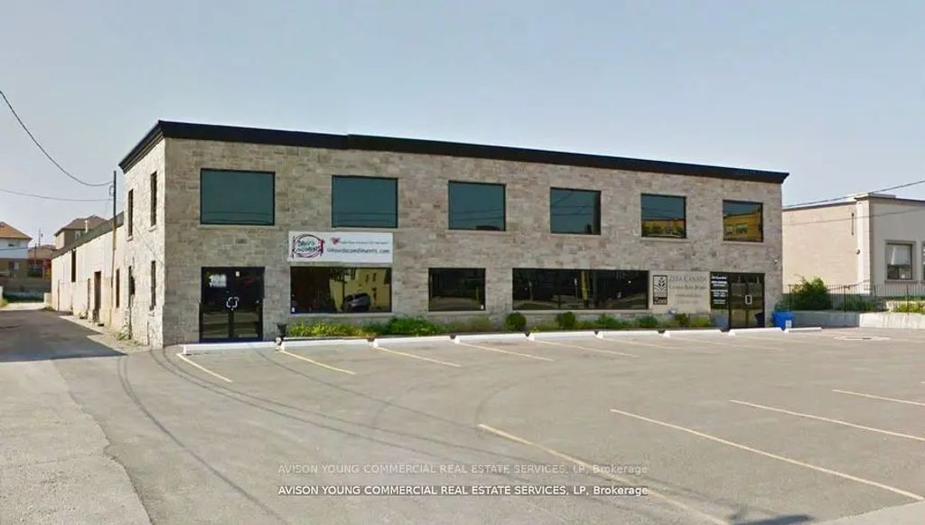 106-108 Tycos Drive 2b, Toronto W04