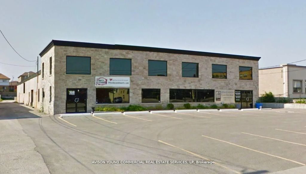 106-108 Tycos Drive 3, Toronto W04
