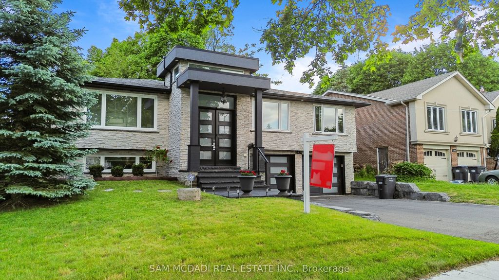1434 Petrie Way, Mississauga