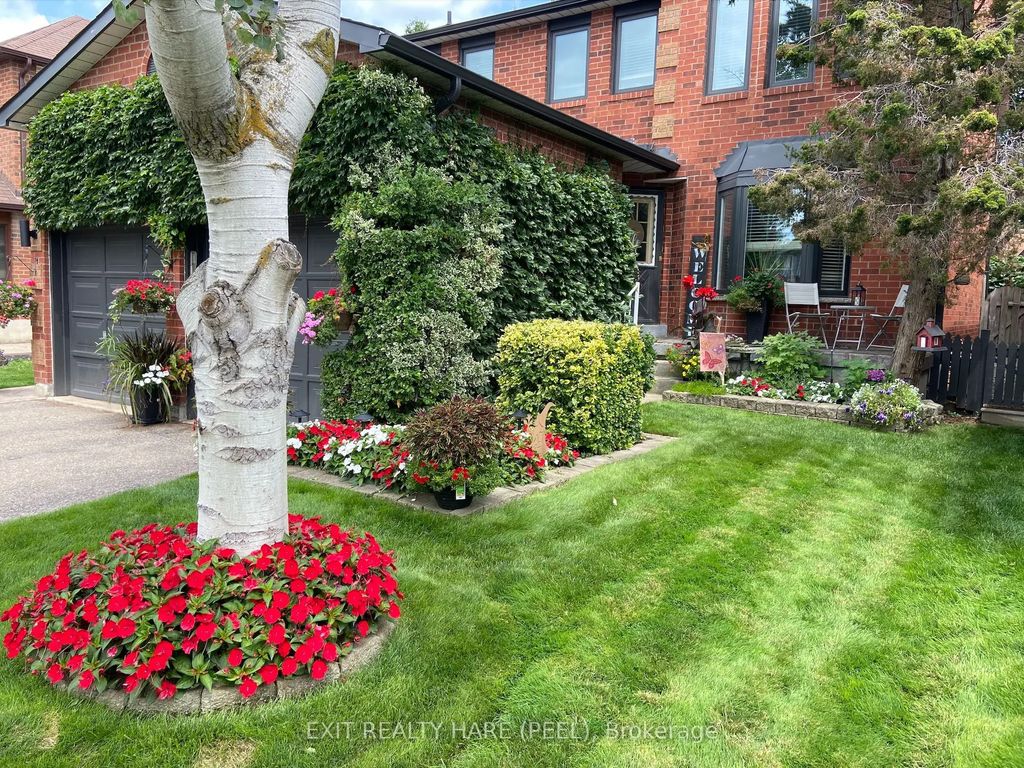 77 Lord Simcoe Drive, Brampton