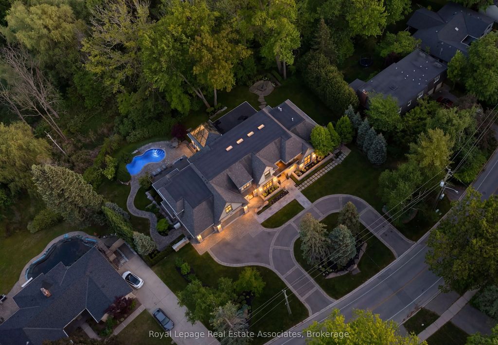1412 Birchwood Drive, Mississauga
