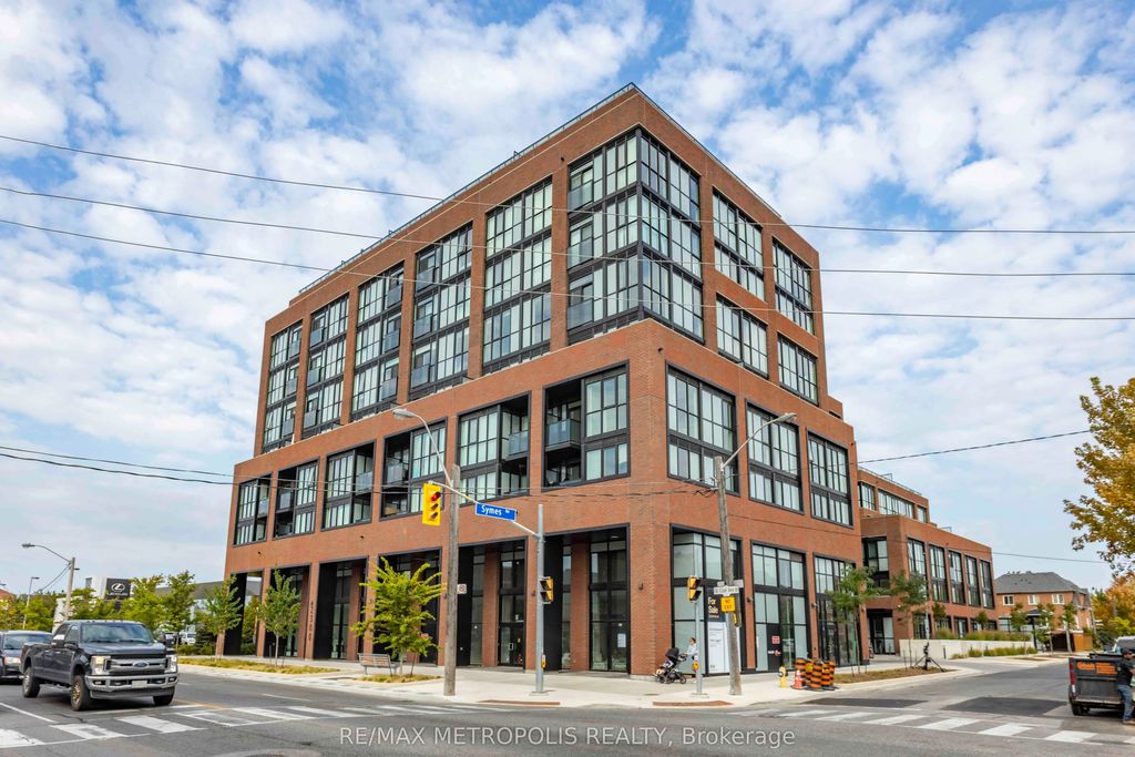 2300 St Clair Avenue W 308, Toronto W02