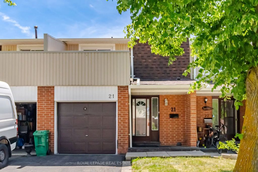 345 Meadows Boulevard 21, Mississauga