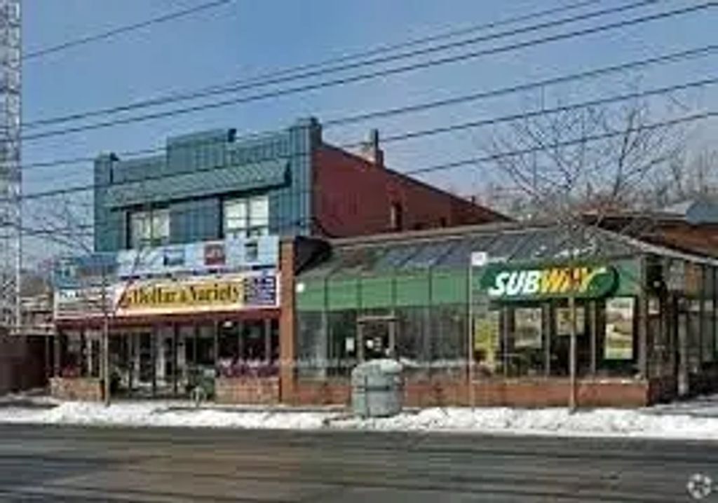 2378 Lake Shore Boulevard W, Toronto W06