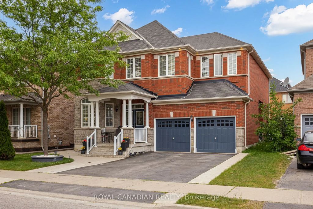43 Bluffwood Crescent, Brampton