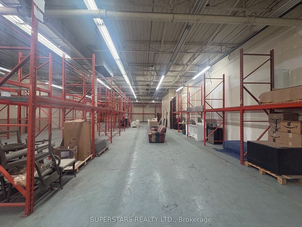 87 Wingold Avenue, Toronto W04