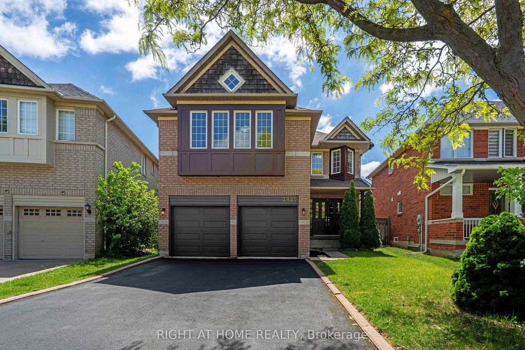 2425 Nichols Drive, Oakville