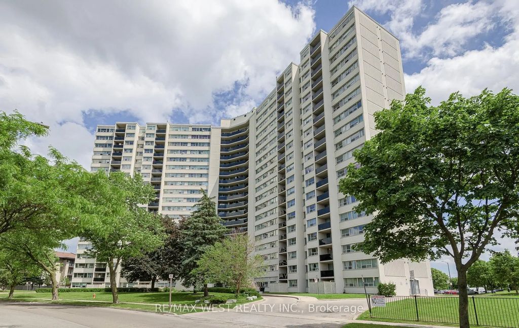 530 Lolita Gardens Ne 1407, Mississauga