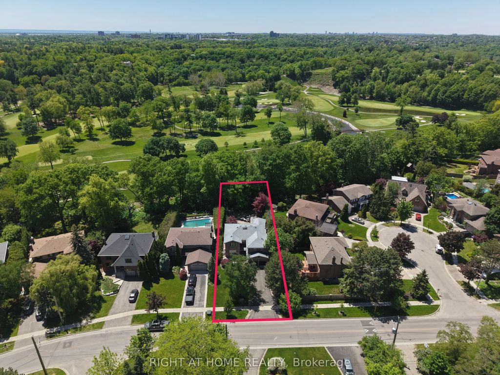 2428 Old Carriage Road, Mississauga