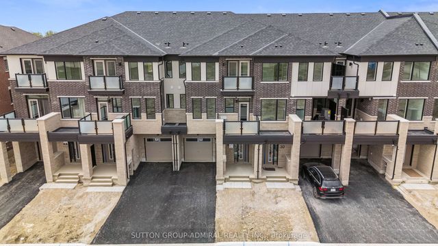 48 Elmer Moss Avenue, Caledon