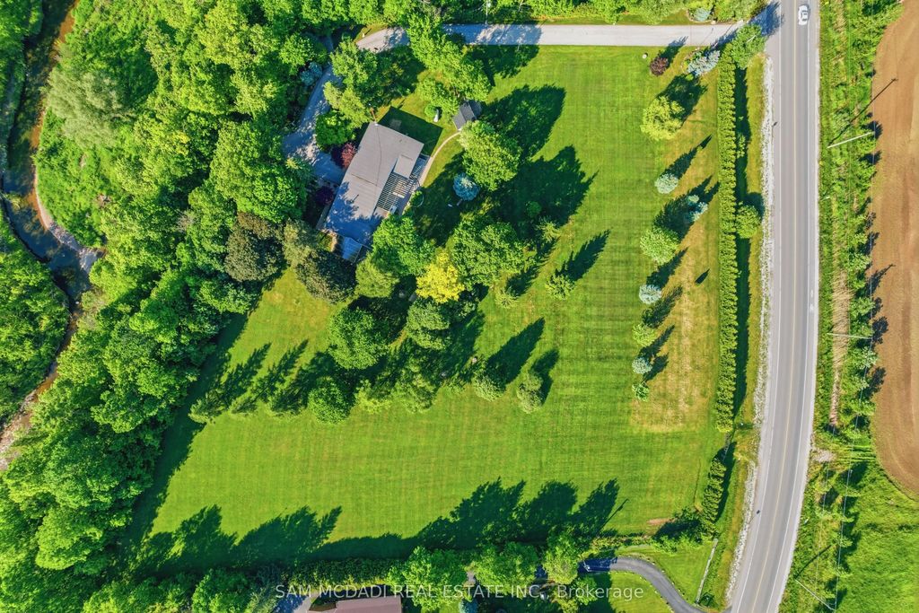 825 Lower Base Line W, Milton
