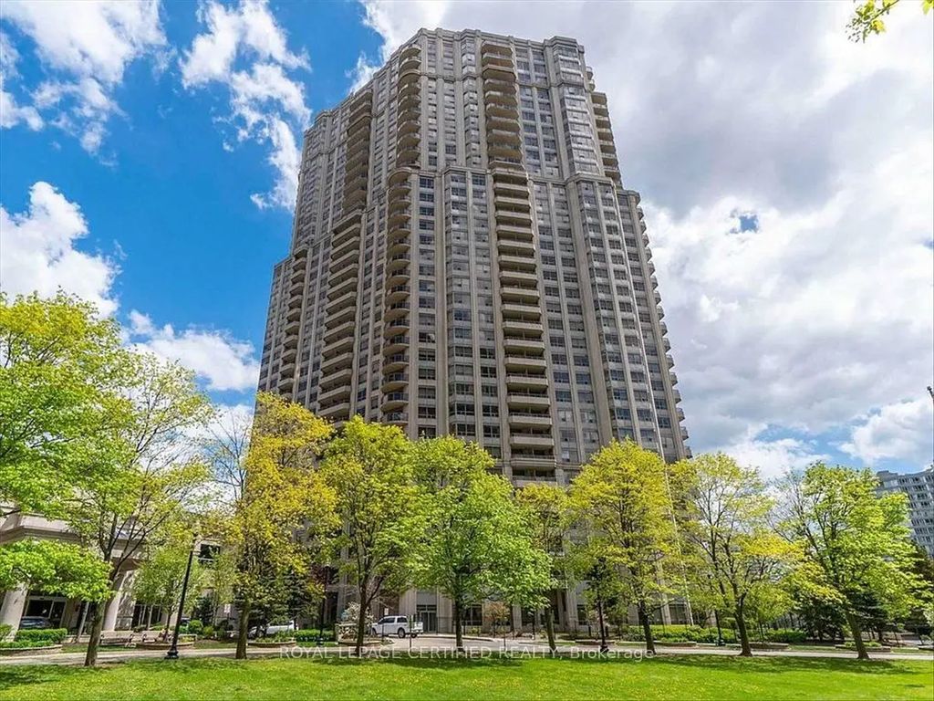 25 Kingsbridge Garden Circle 1118, Mississauga