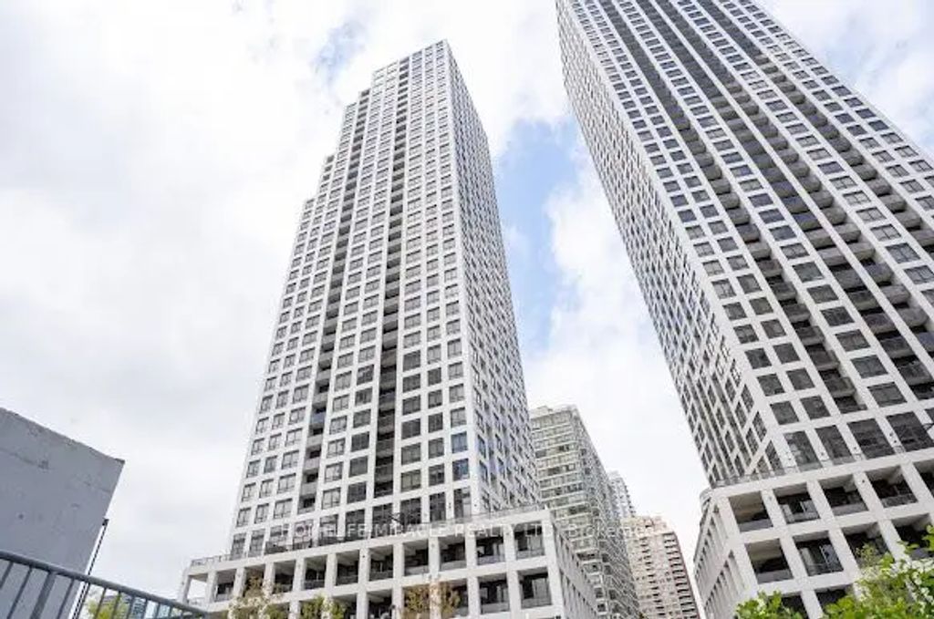 36 Elm Drive 1003, Mississauga