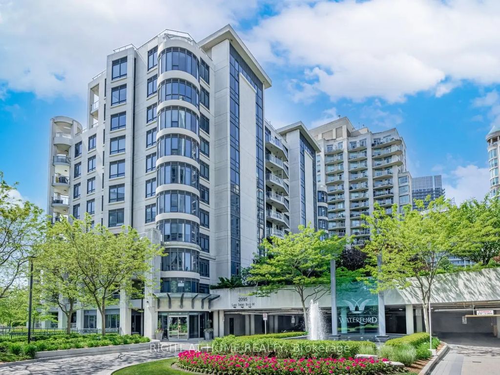2095 Lake Shore Boulevard W Lph19, Toronto W06