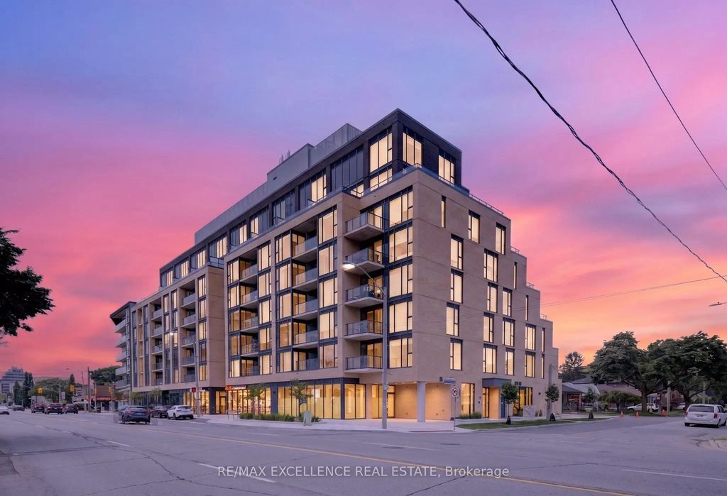 6 Chartwell Road 608, Toronto W07