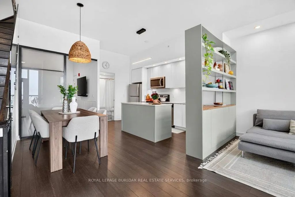 5240 Dundas Street B209, Burlington
