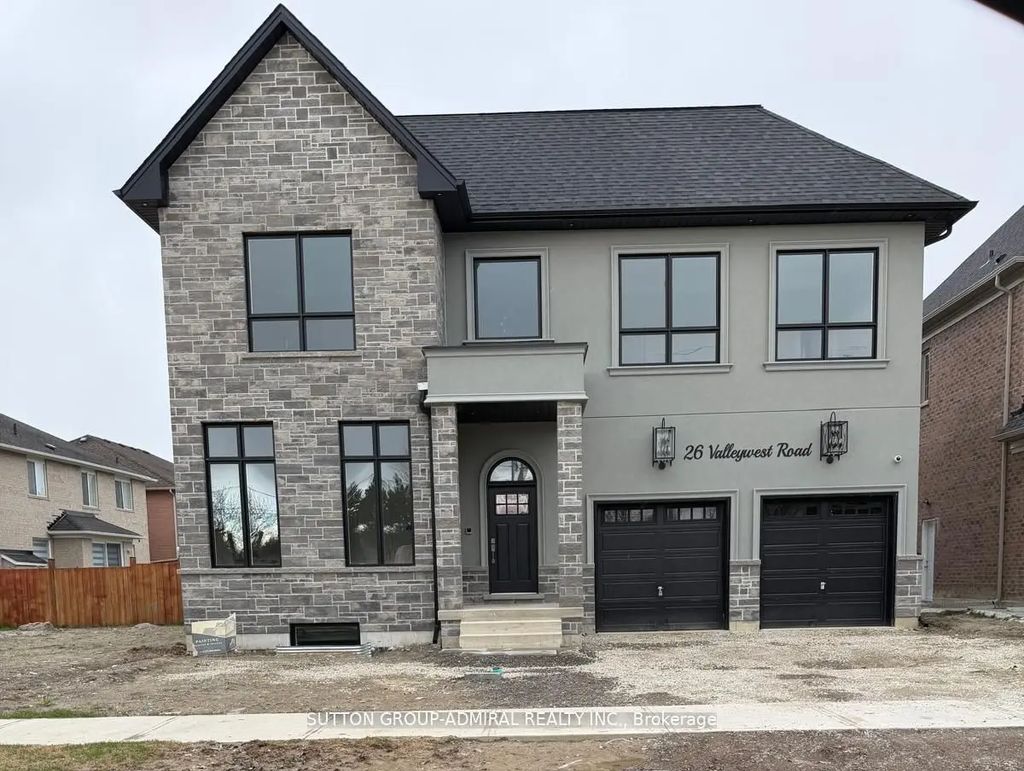 24 Valleywest Road, Brampton