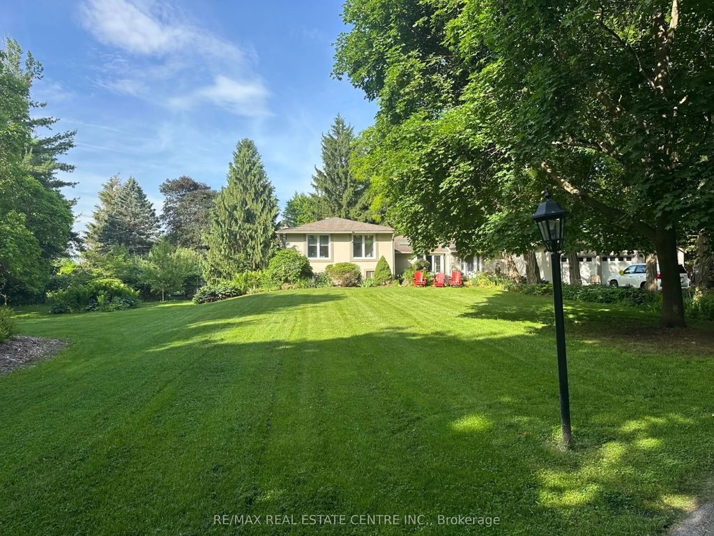 5590 Blind Line, Burlington