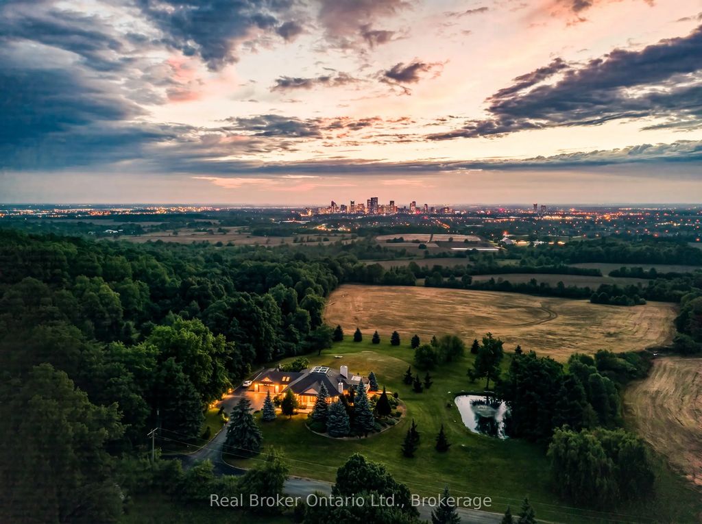 7295 Bell School Line, Milton